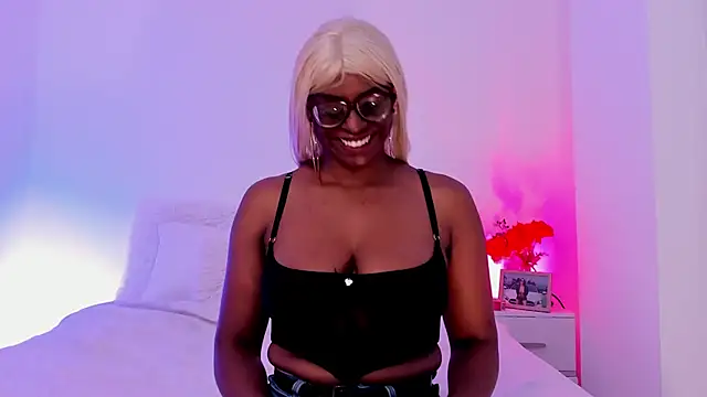 LolaJenkinss online show from December 21, 12:56 pm