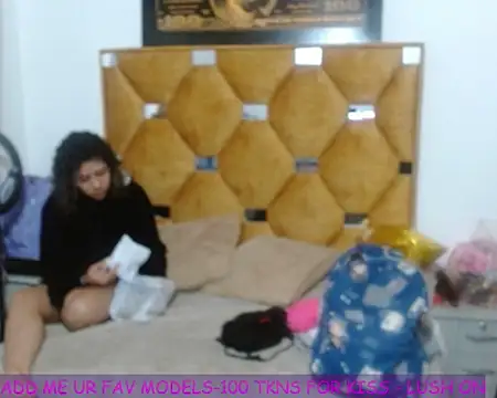 Snapshot of LITTLEKITTY19 chatting on February 13, 12:45 pm LITTLEKITTY19 online show from February 13, 12:45 pm