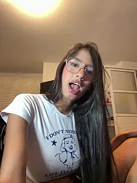 Julieta Duque online show from February 2, 11:58 pm