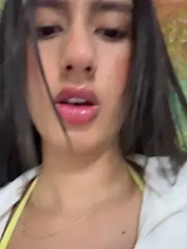 Julieta Duque online show from August 4, 3:21 am