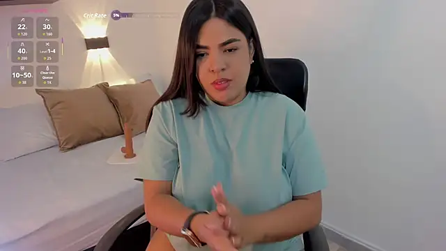 daniela crozee  online show from December 21, 2:51 am