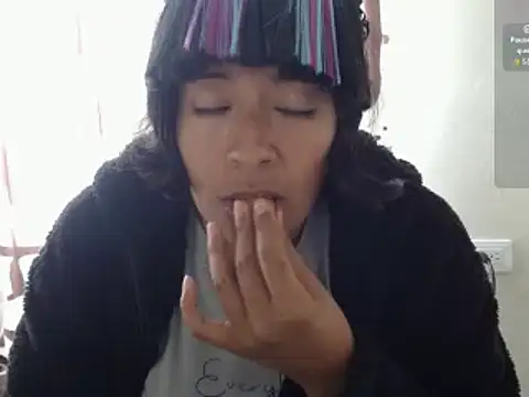 Acelinrose online show from March 10, 6:35 pm