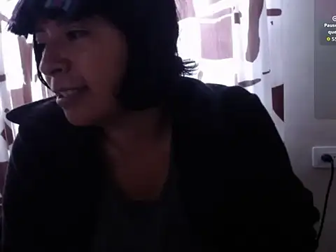 Acelinrose online show from April 7, 1:22 pm