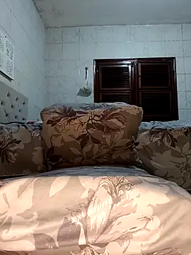 hellenzinhadelicinha online show from November 10, 4:06 pm