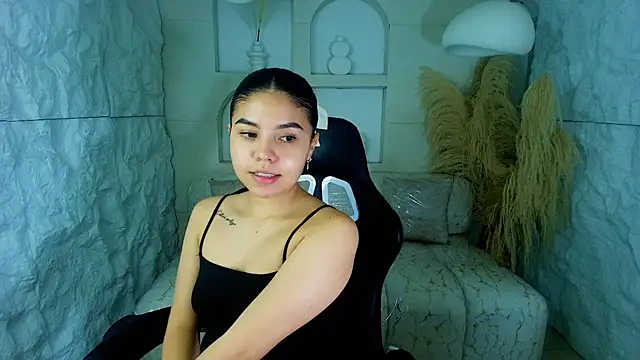 ambarina r online show from November 9, 12:36 pm