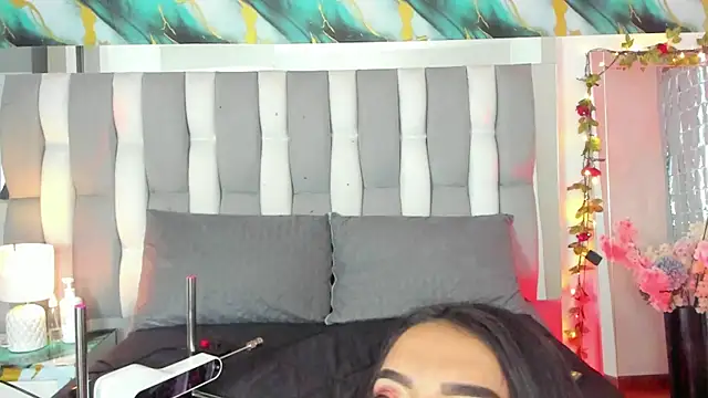 IsaDiiaz online show from December 22, 3:47 am