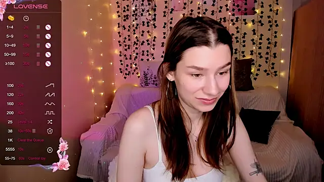 LinaBlossom  online show from November 22, 8:24 am