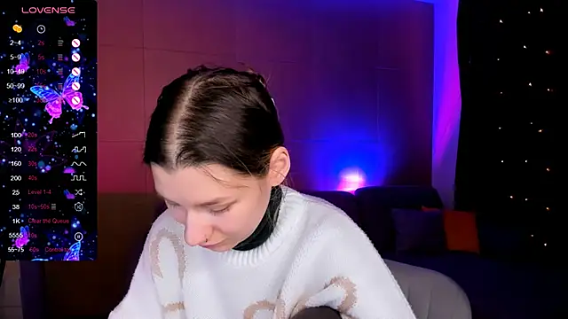 LinaBlossom  online show from February 25, 2:10 am