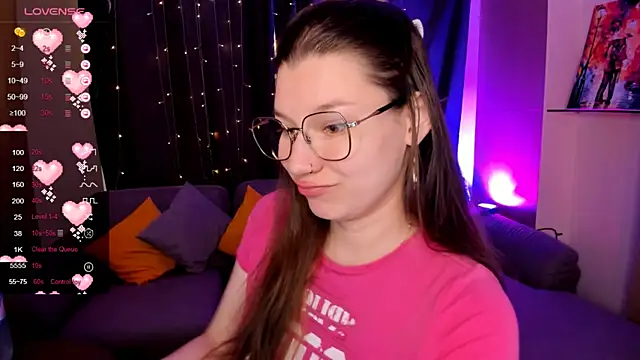 LinaBlossom  online show from July 15, 3:01 am