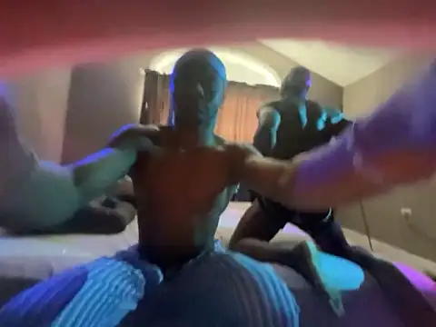 Snapshot of BodiedByMoose chatting on February 14, 6:26 pm BodiedByMoose online show from February 14, 6:26 pm