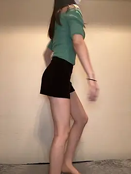 cococ 55 online show from October 3, 11:40 am