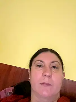 Snapshot of oksana1990 chatting on December 3, 7:38 am oksana1990 online show from December 3, 7:38 am