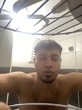 astoperaa online show from November 20, 7:35 pm