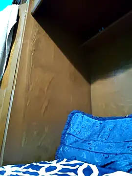 Carlos27hot online show from November 18, 7:46 am