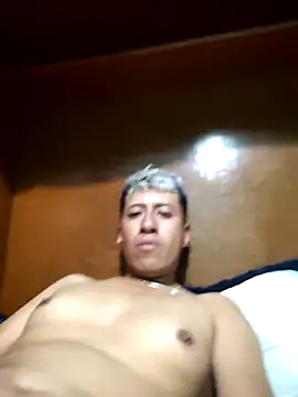 Carlos27hot online show from March 21, 1:32 am