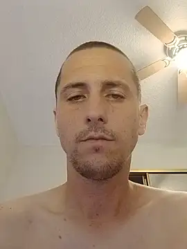 Snapshot of slickdickfreak chatting on March 15, 9:37 am slickdickfreak online show from March 15, 9:37 am