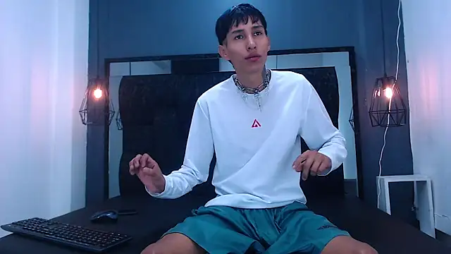 Daniel delux  online show from October 8, 11:08 am