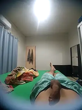 douglasdesouza22 online show from September 22, 6:21 pm