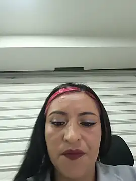 Snapshot of Alisson_Stonee chatting on July 26, 6:43 am Alisson Stonee online show from July 26, 6:43 am