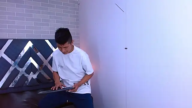 Snapshot of marcus_hans_ chatting on November 11, 7:25 pm marcus hans online show from November 11, 7:25 pm