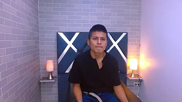 Snapshot of marcus_hans_ chatting on November 13, 1:10 pm marcus hans online show from November 13, 1:10 pm