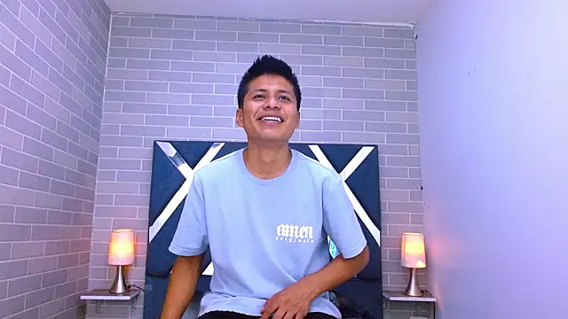 Snapshot of marcus_hans_ chatting on December 3, 7:34 pm marcus hans online show from December 3, 7:34 pm