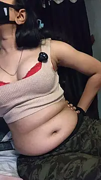 hotestfantasy online show from April 11, 3:27 pm