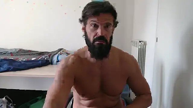 Snapshot of muscoloporco chatting on October 18, 8:04 am muscoloporco online show from October 18, 8:04 am