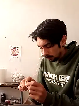 -Axelconda420 online show from May 8, 8:14 pm