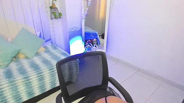 mayukim online show from October 14, 7:14 pm