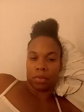 PrettahSantos online show from October 15, 11:49 pm