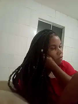 Snapshot of PrettahSantos chatting on February 13, 2:51 am PrettahSantos online show from February 13, 2:51 am