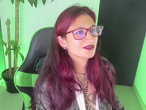 VictoriaSpenser online show from October 23, 8:40 pm