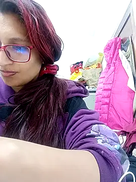 VictoriaSpenser online show from December 14, 4:07 am