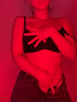 Snapshot of Innerpeace_ chatting on September 22, 12:23 am Innerpeace online show from September 22, 12:23 am