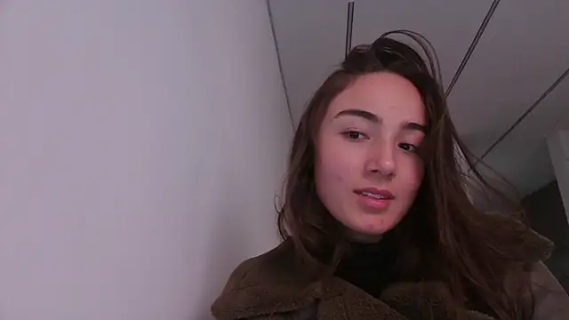 Snapshot of Innerpeace_ chatting on October 23, 8:29 pm Innerpeace online show from October 23, 8:29 pm