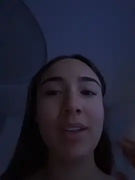 Snapshot of Innerpeace_ chatting on December 5, 7:54 pm Innerpeace online show from December 5, 7:54 pm