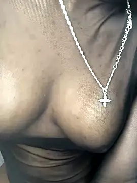 Snapshot of Fun_size86 chatting on November 26, 4:08 pm Fun size86 online show from November 26, 4:08 pm