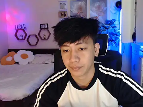 niel cumshow online show from January 8, 6:32 pm