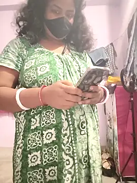 Deborbhavi222 online show from April 5, 10:56 am