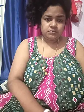 Deborbhavi222 online show from April 7, 10:20 pm