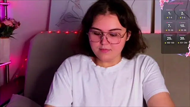  online show from October 13, 9:09 am