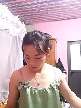 Snapshot of dorothyxx chatting on October 15, 10:26 am dorothyxx online show from October 15, 10:26 am