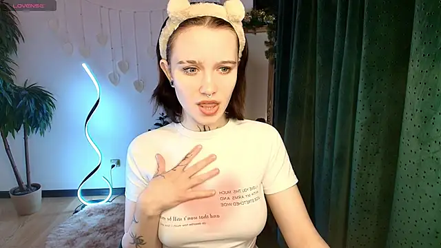 Elastikisss online show from December 15, 2:27 am