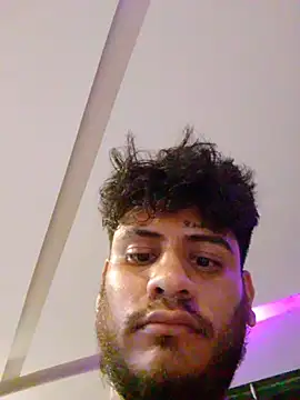 Snapshot of OtioseTagline chatting on January 10, 6:09 pm OtioseTagline online show from January 10, 6:09 pm