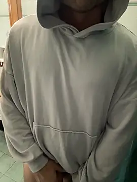 Snapshot of giovan2020 chatting on October 30, 4:41 pm giovan2020 online show from October 30, 4:41 pm