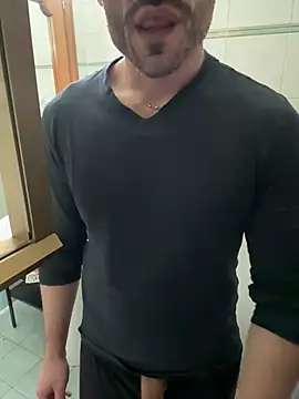 giovan2020 online show from January 14, 9:52 pm