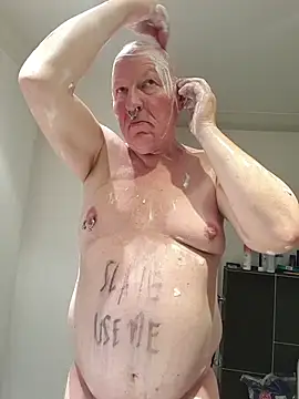 CgnWolf online show from December 3, 8:07 pm