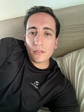 agustinnnnnns online show from September 30, 8:36 pm