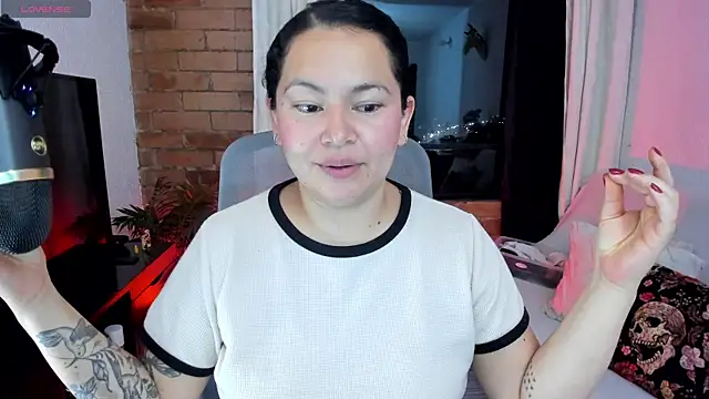 Chubby Licius online show from March 30, 11:39 pm